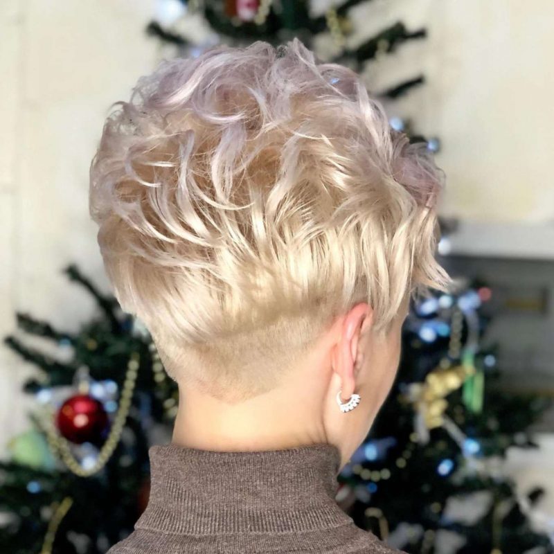 Saundra Flores Short Hairstyles - 4