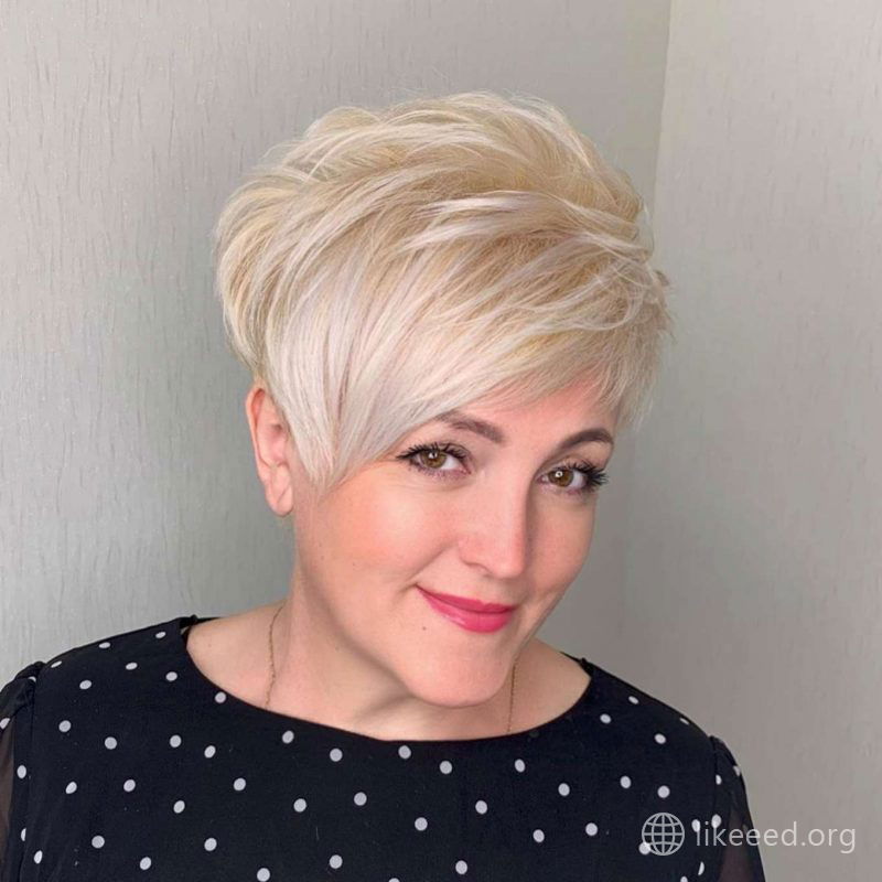 Stella Sullivan Short Hairstyles - 1