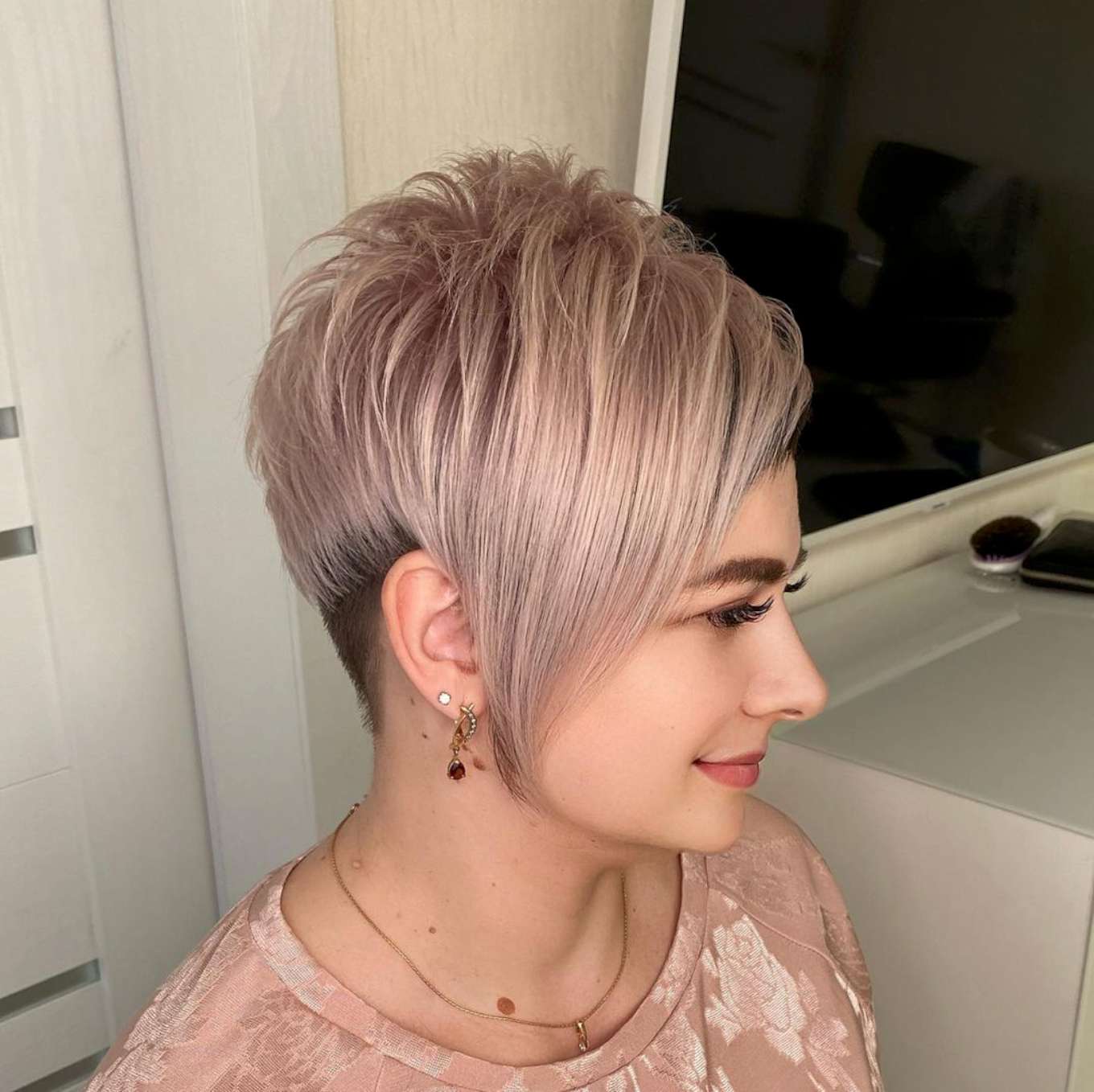 Deanna Jenkins Short Hairstyles – 1