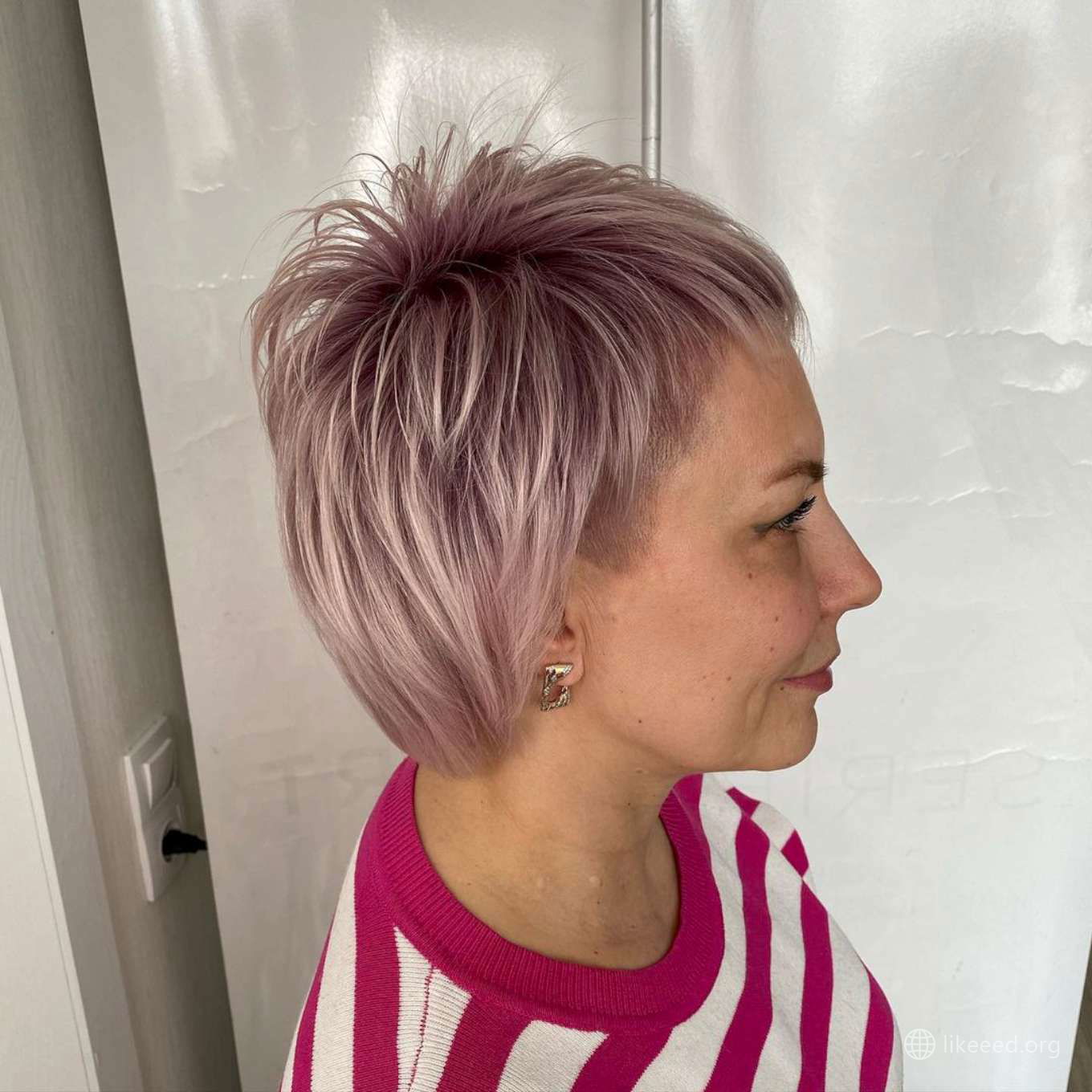 Allyson Moore Short Hairstyles – 2