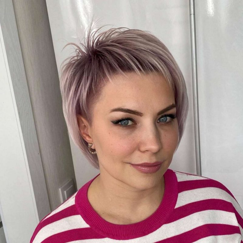 Allyson Moore Short Hairstyles - 3