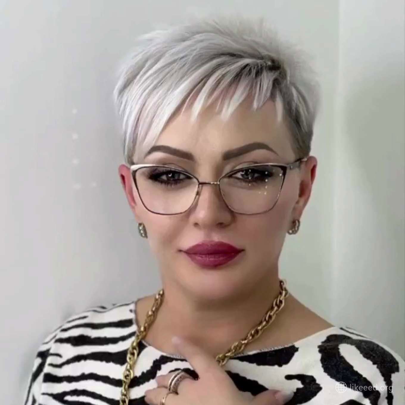 Pansy Nguyen Short Hairstyles – 1
