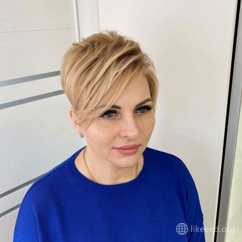 Phoebe Jenkins Short Hairstyles - 1