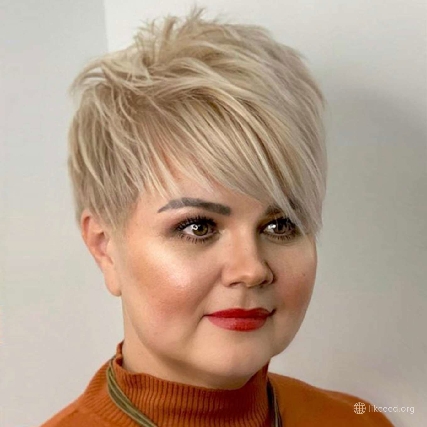 Rachelle Stewart Short Hairstyles – 3