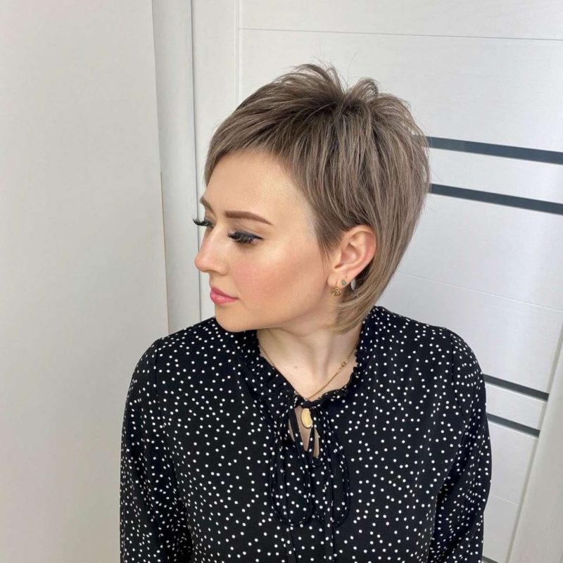 Robyn Bell Short Hairstyles - 2