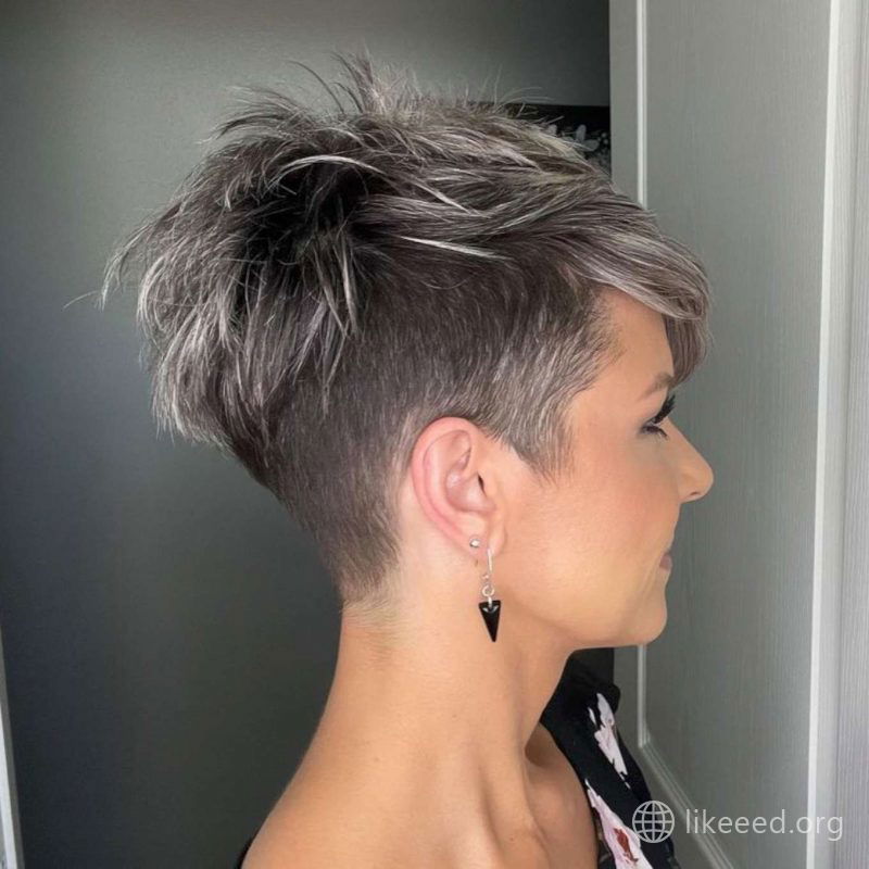 Yvette Williams Short Hairstyles - 3