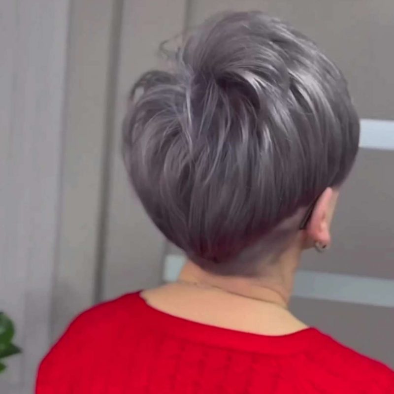 Shannon Stewart Short Hairstyles - 4
