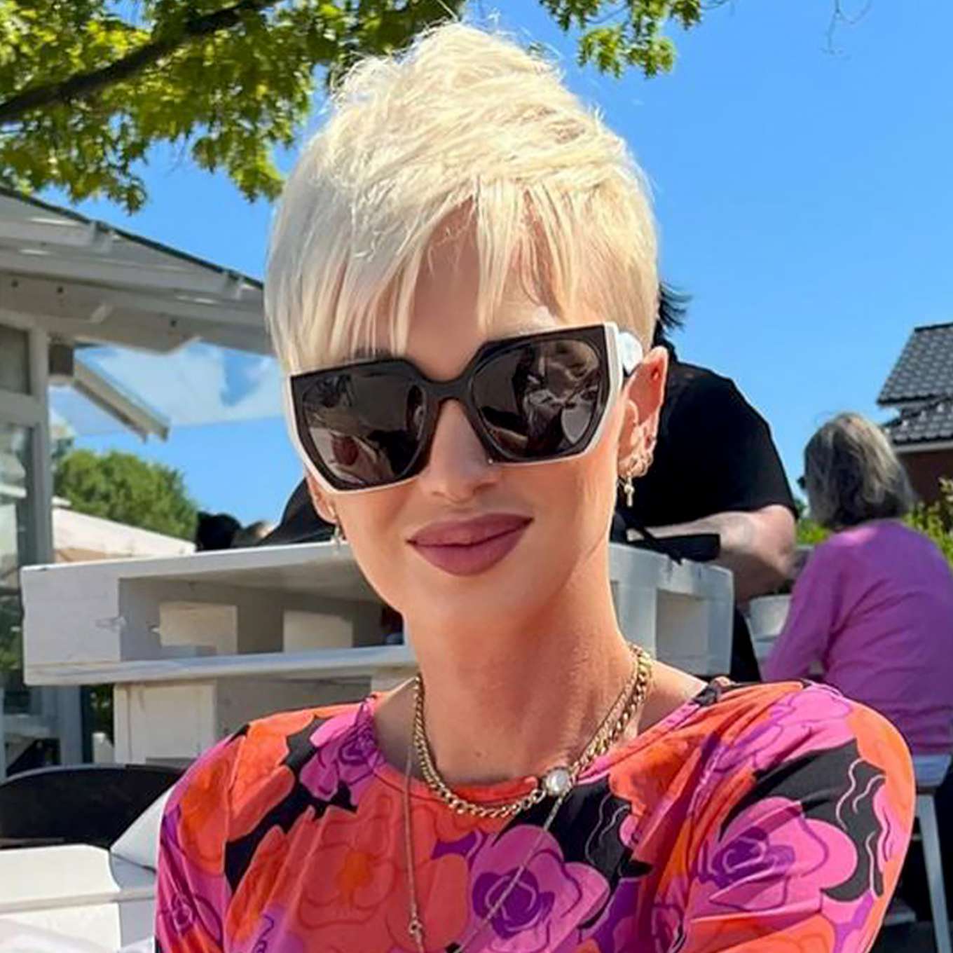 Zaneta Jenkins Short Hairstyles – 2