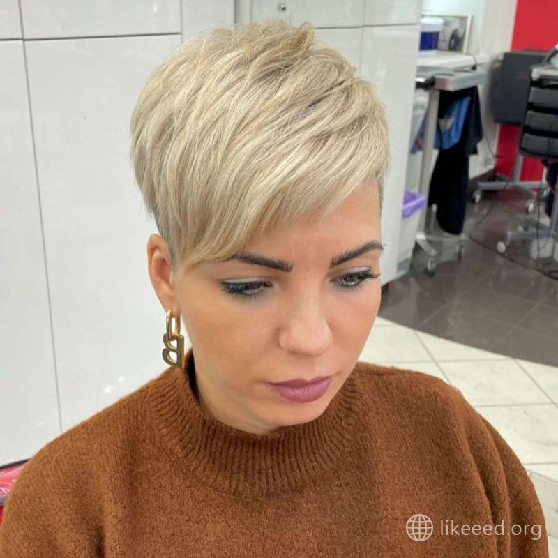Bessie Rogers Short Hairstyles - 1