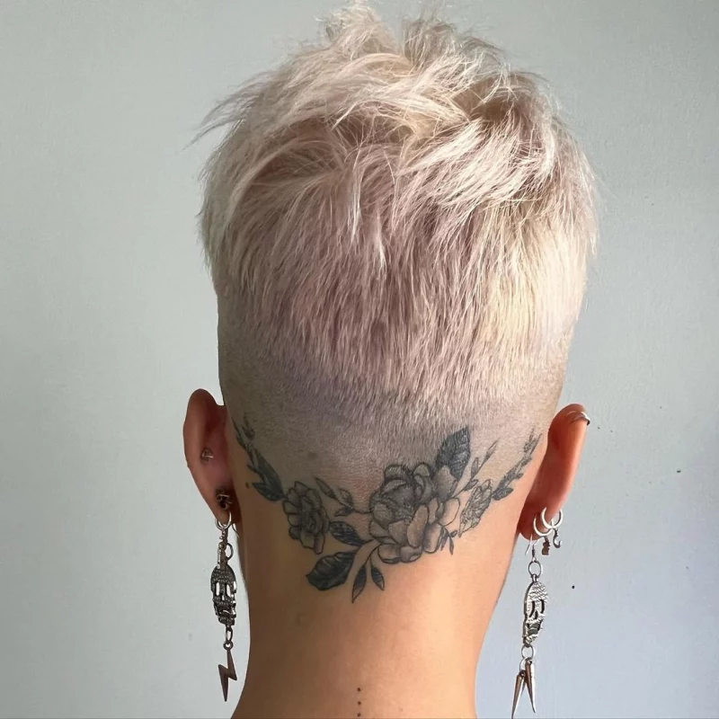 Bethany Walker Short Hairstyles - 4