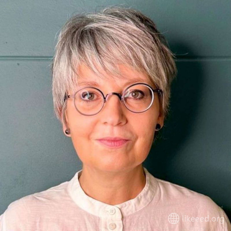 Darlene Allen Short Hairstyles - 1