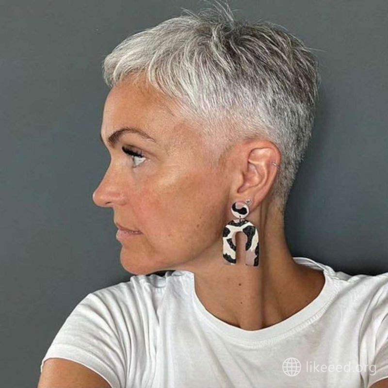 Meghan Allen Short Hairstyles - 4