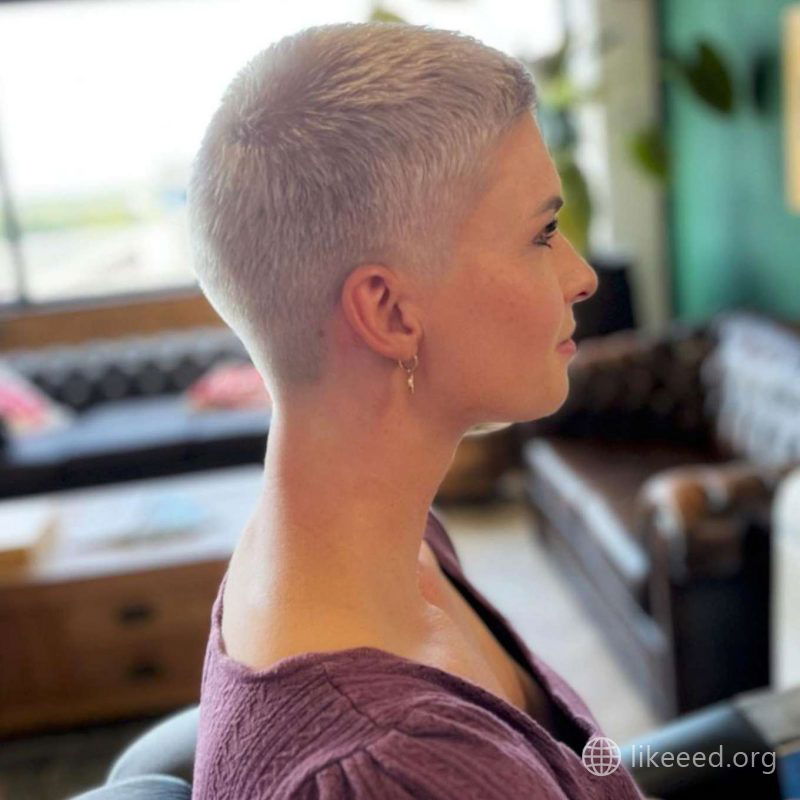 Sabrina Fisher Short Hairstyles - 1