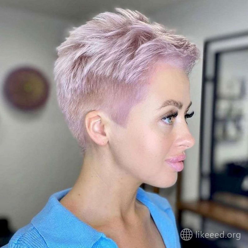 Whitney Roberts Short Hairstyles - 4