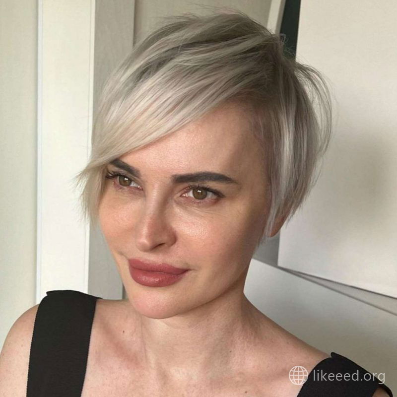 Maureen Ross Short Hairstyles - 3