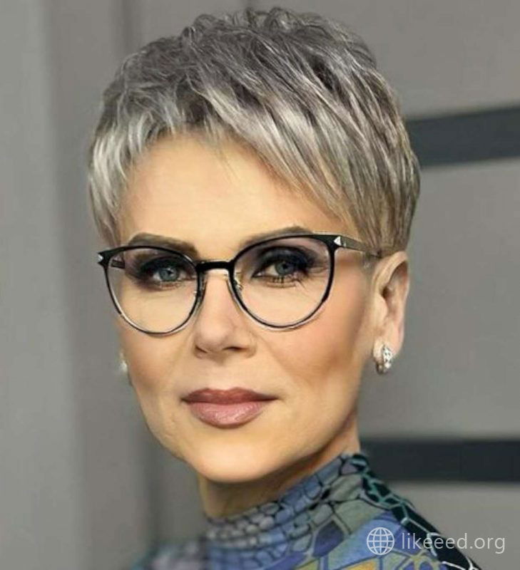Jewell Robinson Short Hairstyles - 3