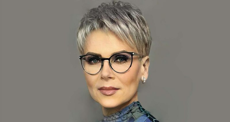 Jewel Robsinsons Jewell Robinson Short Hairstyles - Likeeed