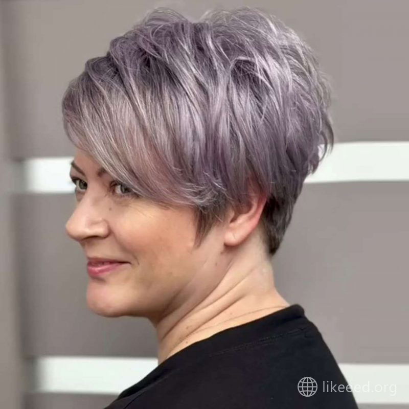 Adrienne Barnes Short Hairstyles- 1