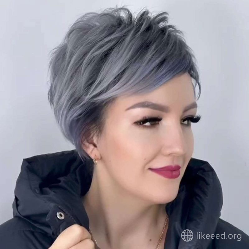 Elizabeth Jones Short Hairstyles - 1