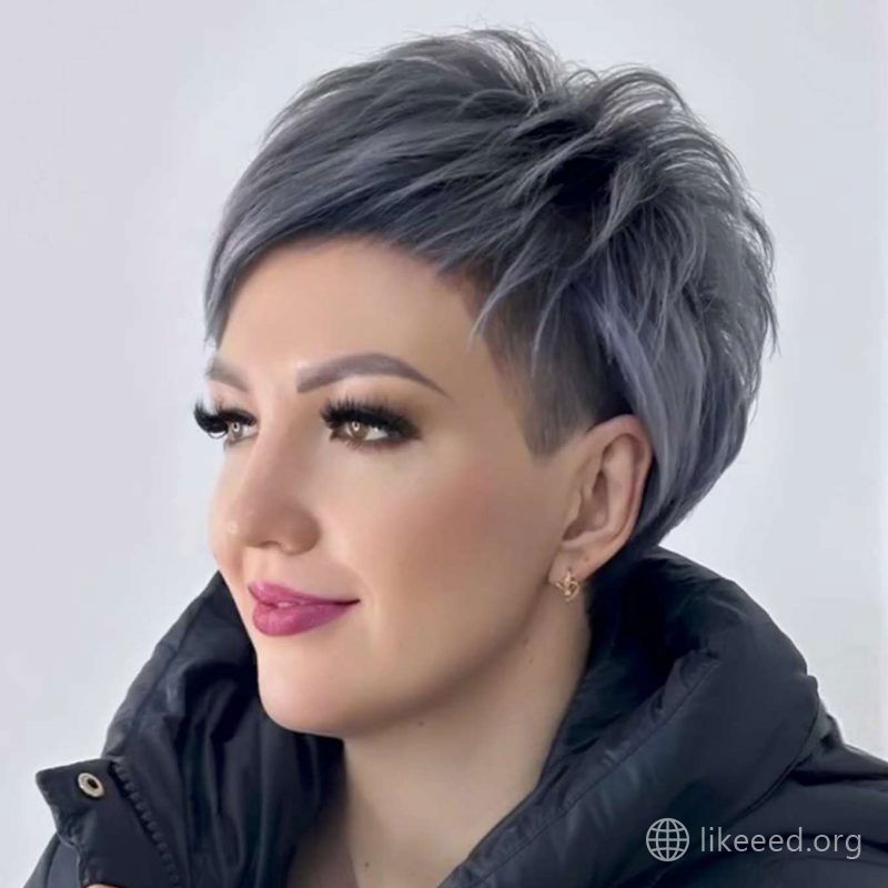 Elizabeth Jones Short Hairstyles - 4