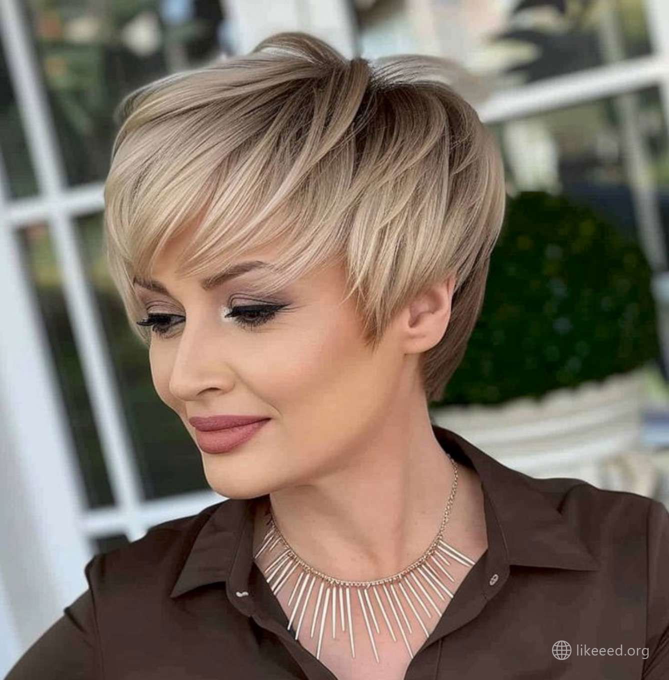 Trendy Short Hairstyles for Modern Women – 2