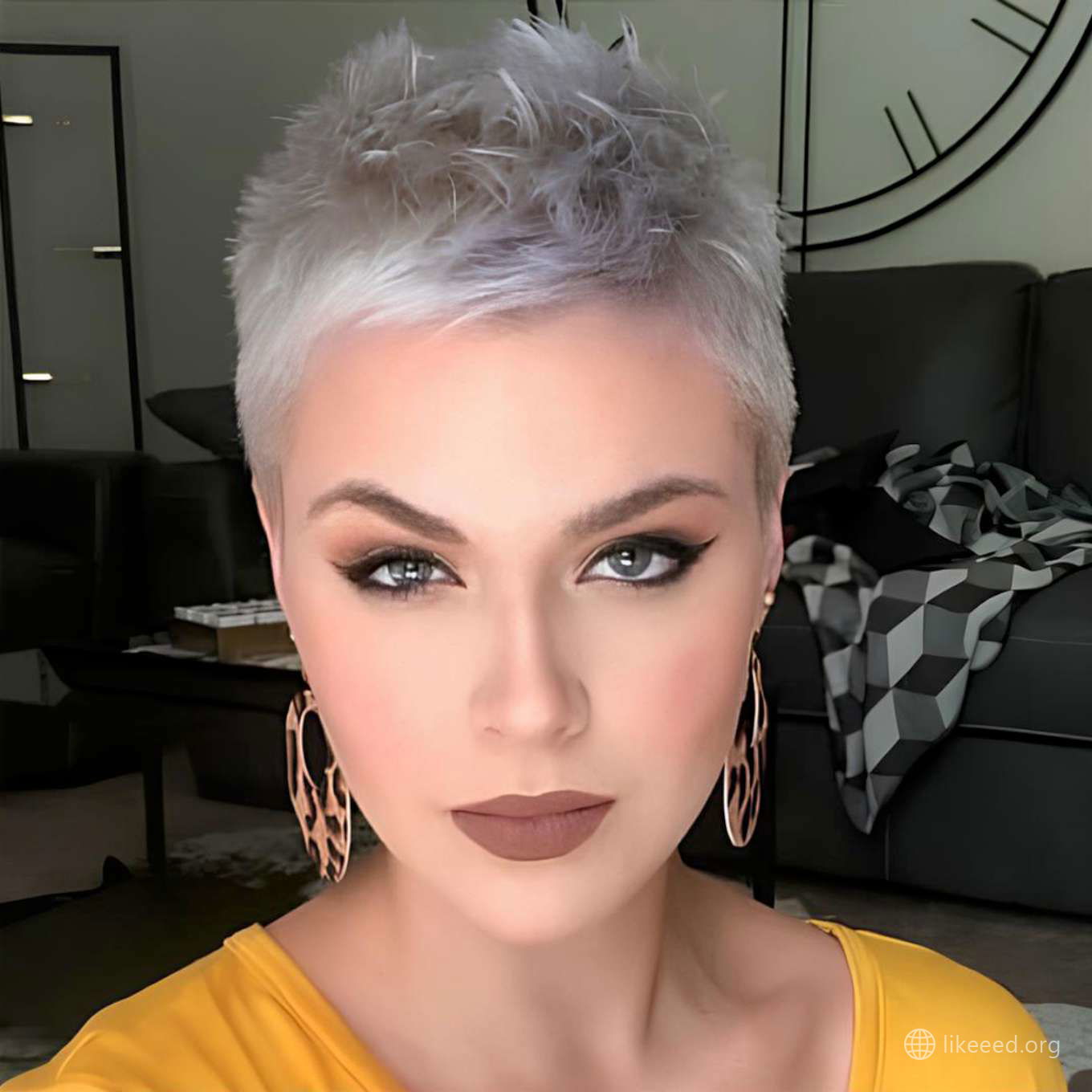 Bold and Beautiful: The Power of a Short Haircut