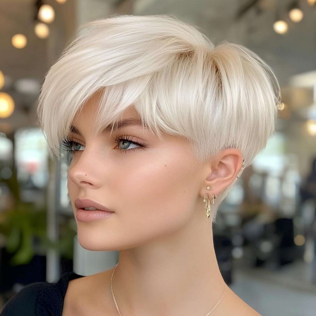 Trendsetting Short Hairstyles for Every Age and Style - 3